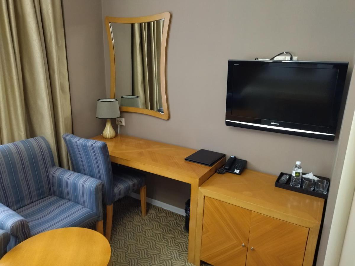 Prestige Hotel Astana Eksteriør billede