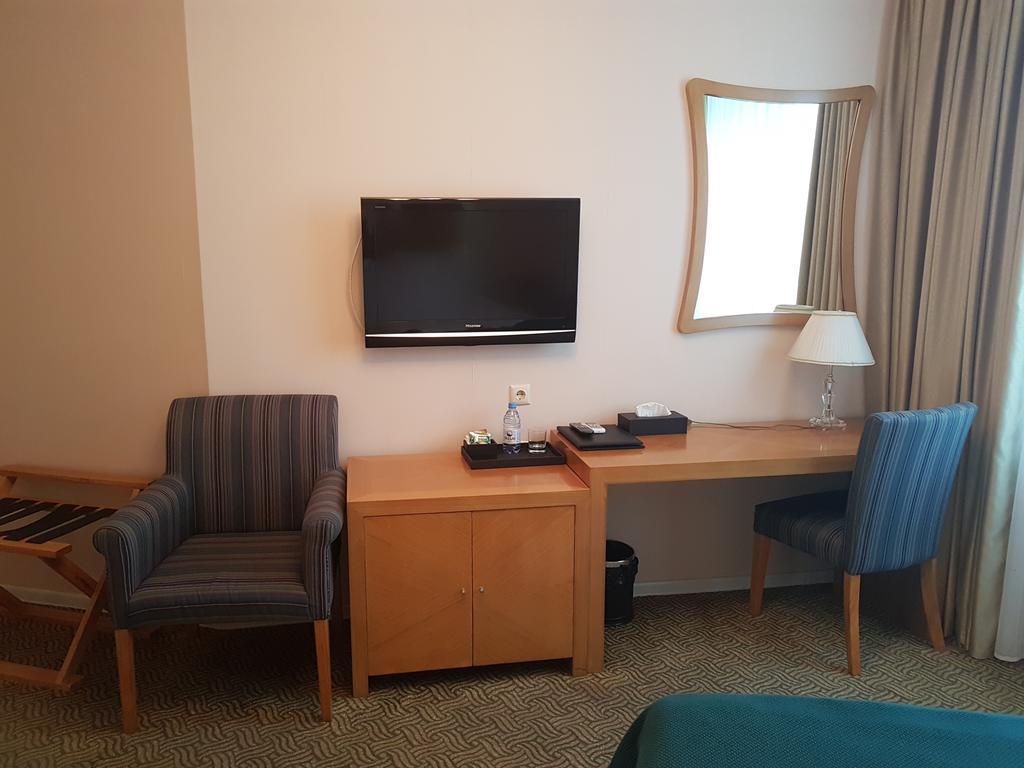 Prestige Hotel Astana Eksteriør billede