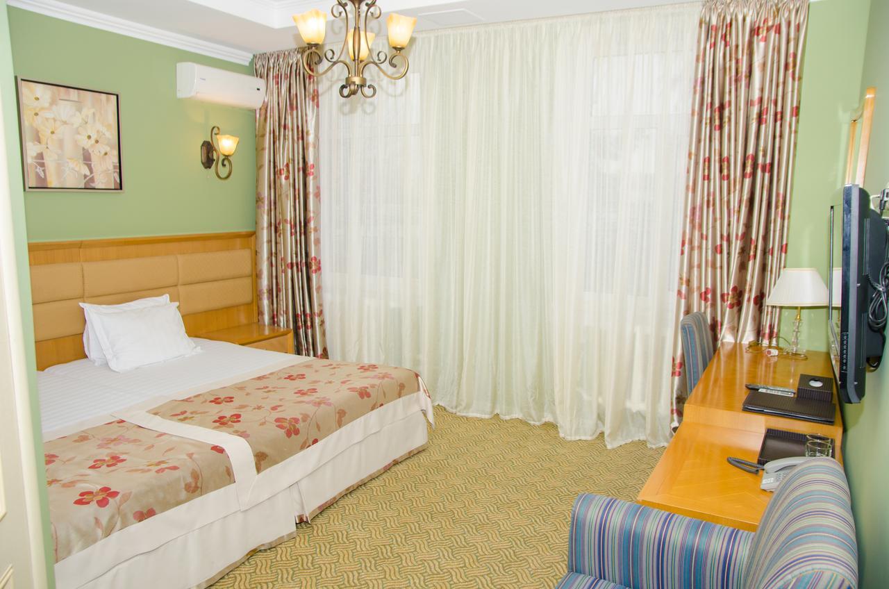 Prestige Hotel Astana Eksteriør billede